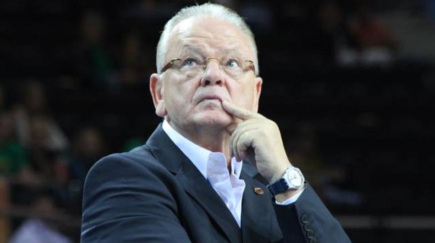 Anadolu Efes'te Fenerbah&ccedil;e ma&ccedil;ı sonrası Dusan Ivkovic'in g&ouml;revine son verildi