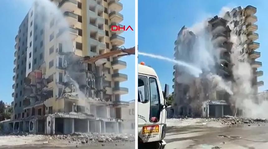 Osmaniye’de son orta hasarlı yüksek katlı binanın yıkımı yapıldı