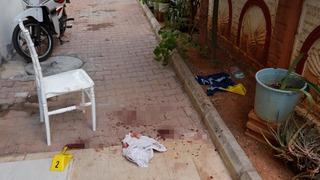 Antalya'da eski eş dehşet saçtı! Cezaevinden çıktı, evde gizlice saklandı: Eski eşi ve erkek arkadaşı kanlar içinde kaldı