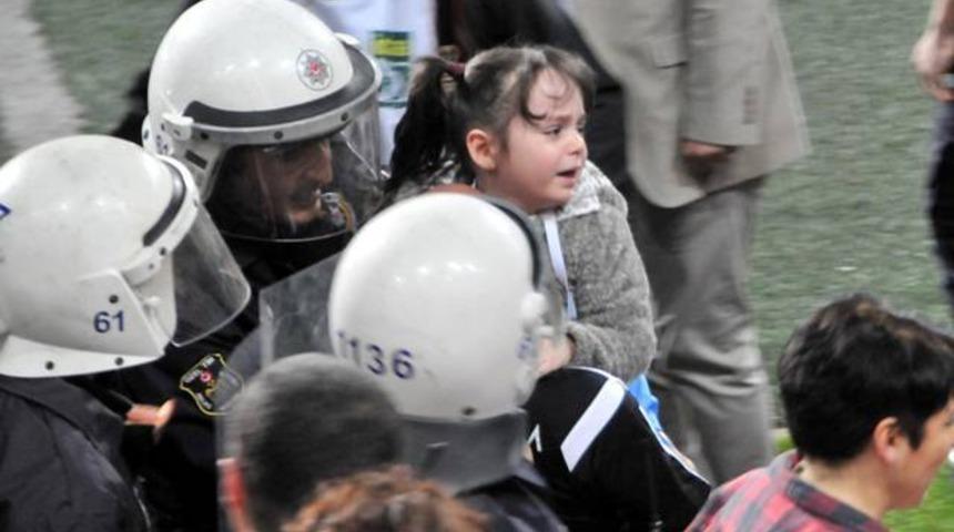 Minik taraftar Pereira&rsquo;yı duygulandırdı