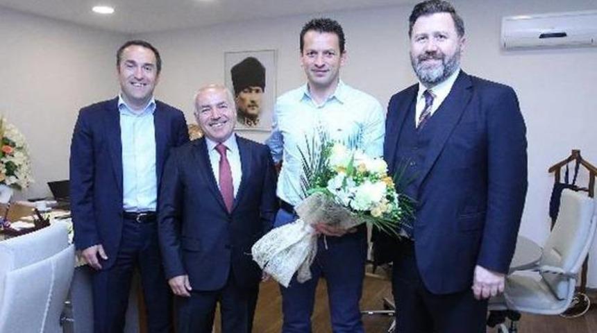 Trabzonspor'dan hakem Volkan Bayarslan'a ziyaret