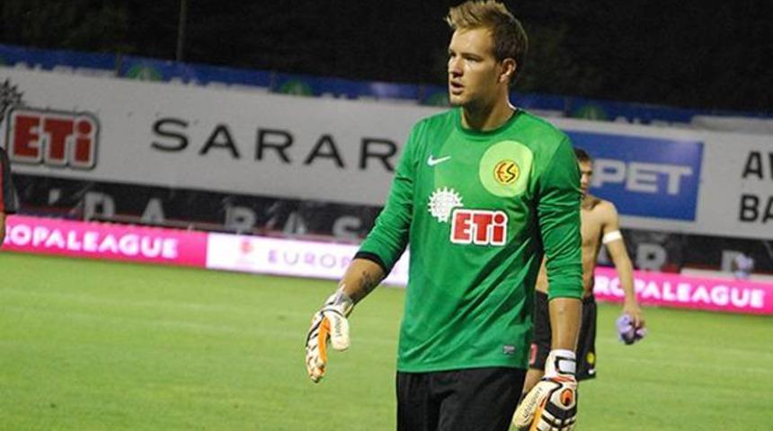 Eskişehirspor'da Boffin affedildi