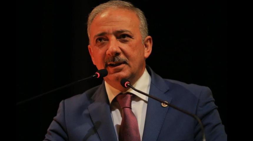 AK Parti Muğla Milletvekili Kadem Mete trafik kazası geçirdi