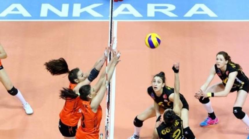 Eczacıbaşı Vitra 0 - 3  Vakıfbank