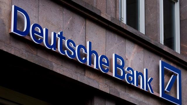 Borsa d&uuml;şerken Deutsche Bank o hisseyi topladı