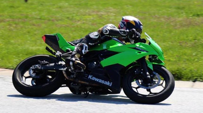 Kenan Sofuoğlu İtalya'da ikinci sıradan başlayacak