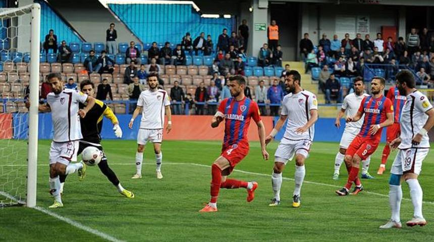 Kardemir Karab&uuml;kspor 2 - 2 Vartaş Elazığspor
