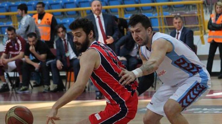 Trabzonspor Medical Park 63 - 79 R&ouml;nesans TED Ankara Kolejliler