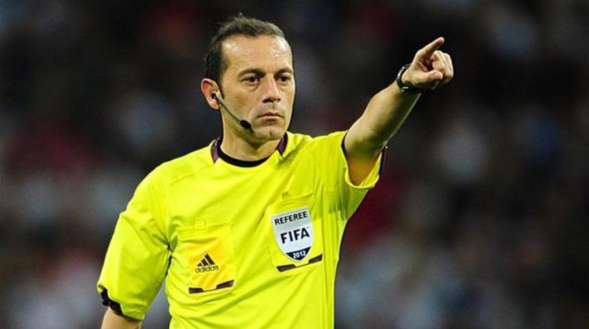 C&uuml;neyt &Ccedil;akır bu kez tarihe ge&ccedil;ti