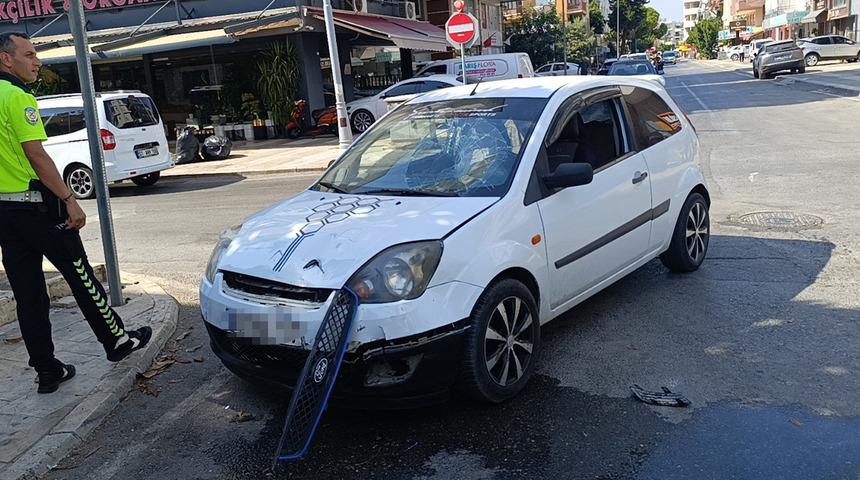 Manavgat’ta otomobilin çarptığı ATV sürücüsü yaralandı