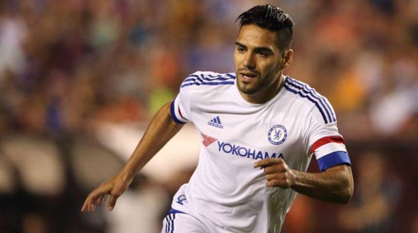 Galatasaray'dan Radamel Falcao bombası