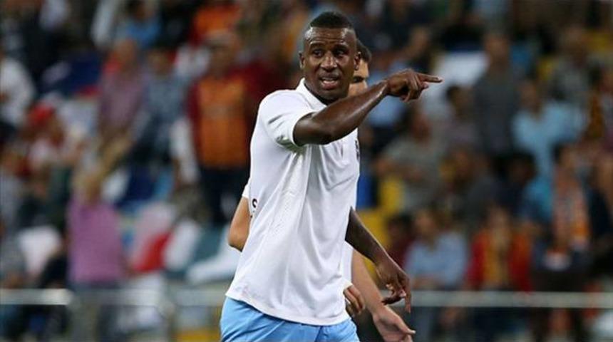 Trabzonsporlu Douglas, Sporting Lizbon'da