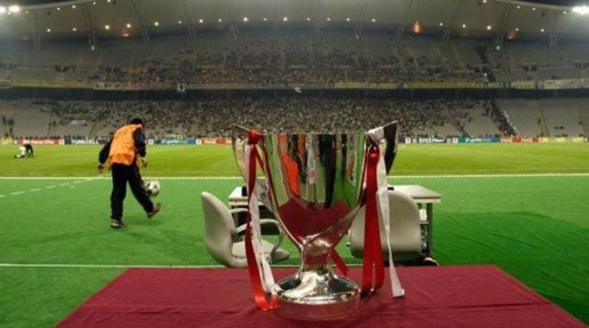 Galatasaray ile Fenerbah&ccedil;e 11 yıl sonra finalde