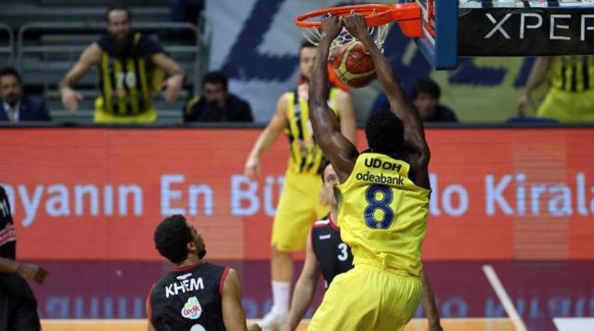 Fenerbah&ccedil;e 98 - 67 Muratbey Uşak Sportif