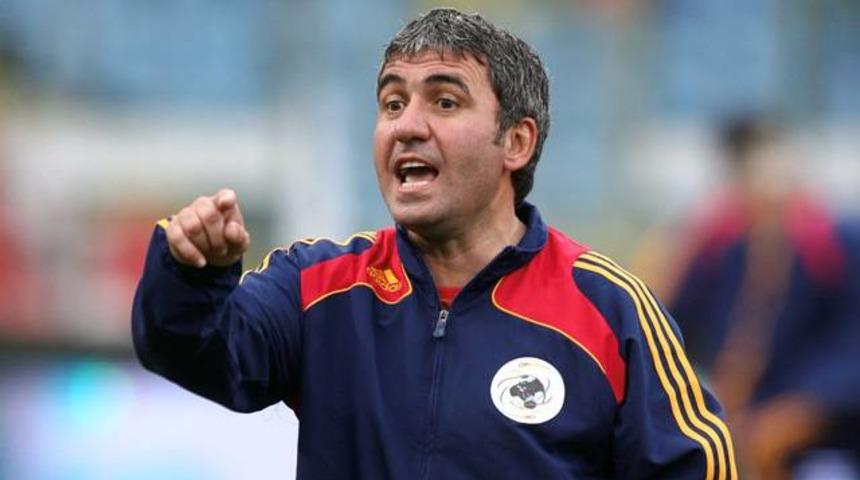 Derbi &ouml;ncesi Hagi bombası!