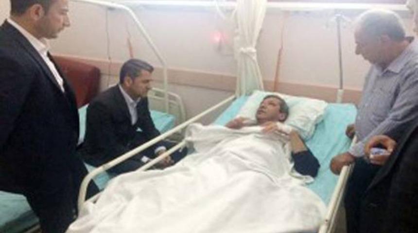 G&ouml;zlemciyi d&ouml;v&uuml;p, yatağa mahkum ettiler