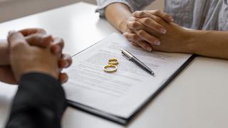 Oğlunun sünneti için kredi çekip aleme gitti! Boşanma davasında ilginç karar