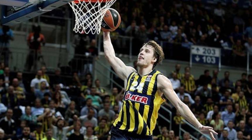 Fenerbah&ccedil;e tarih yazma peşinde