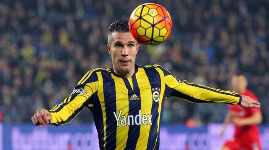 Fenerbah&ccedil;e'de Van Persie piyangosu