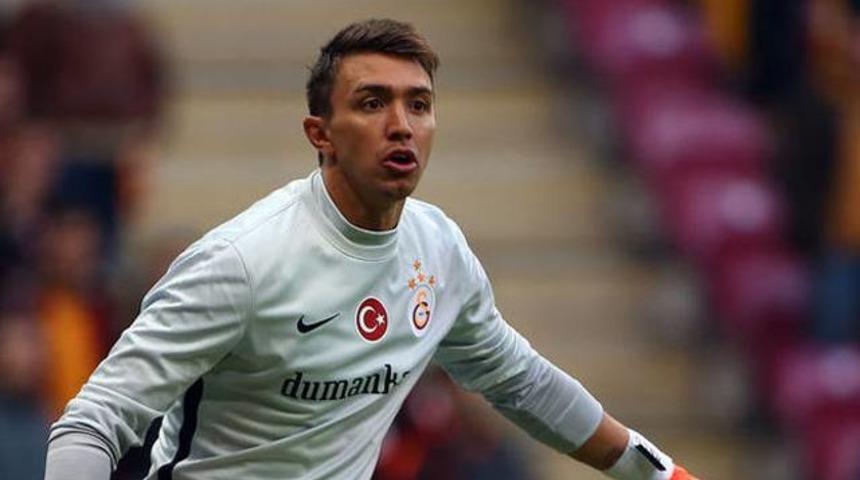 Galatasaray'a Fernando Muslera m&uuml;jdesi!