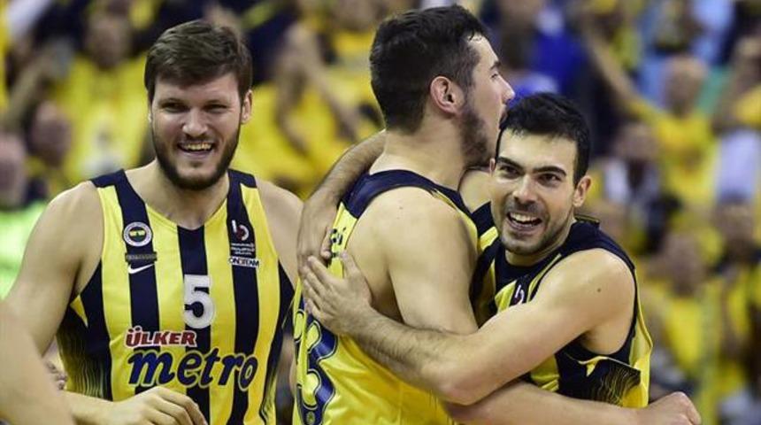 Fenerbah&ccedil;e 88 - 77 Laboral Kutxa