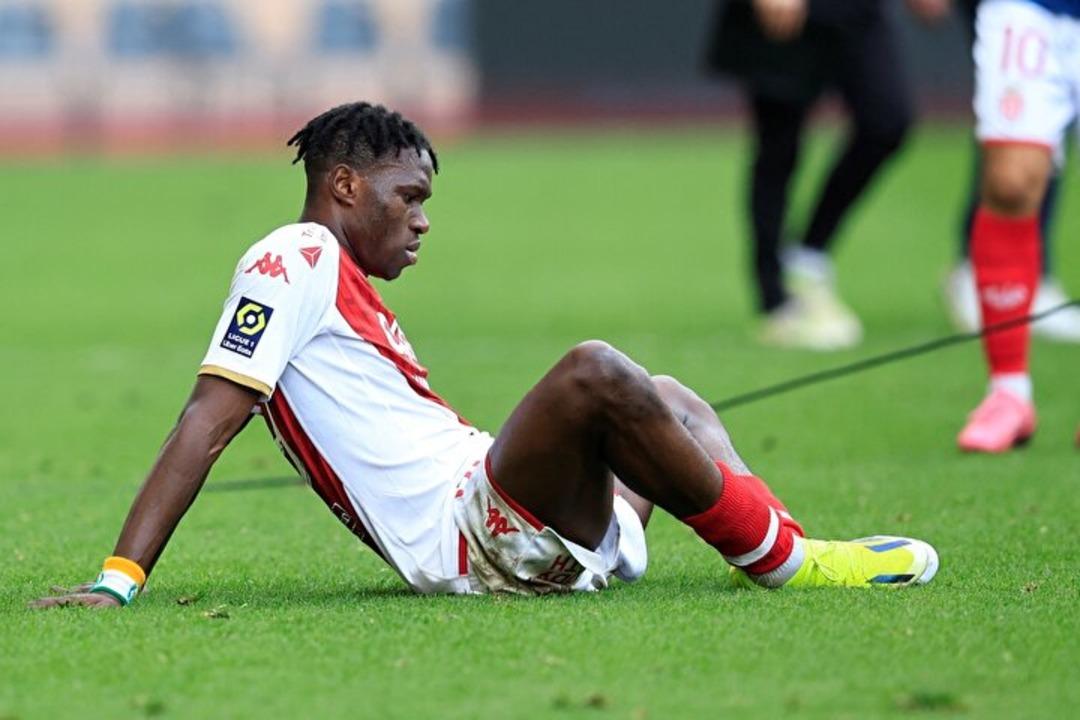 Galatasaray da bir uçak daha iniyor! Sarı-Kırmızılılar Okan Buruk un çok istediği Wilfried Singo transferinde mutlu sona ulaştı 3