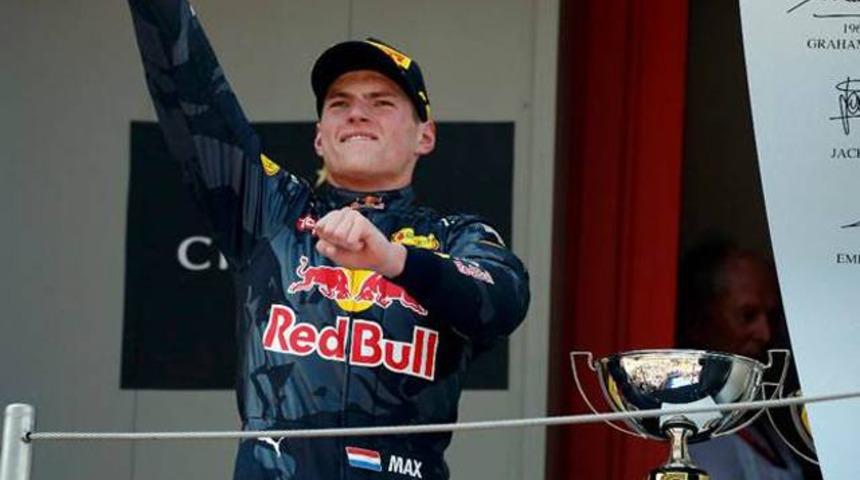 Formula 1'in tarihine ge&ccedil;ti!