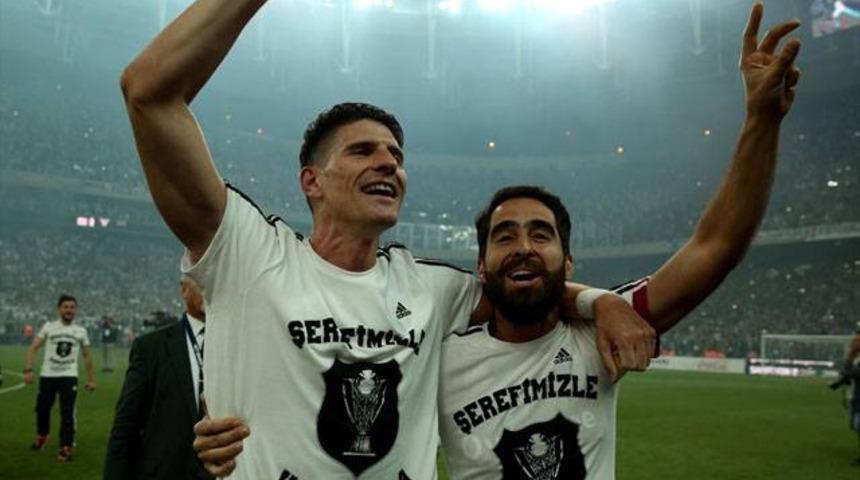 Gomez'den şampiyonluk ve geleceği hakkında a&ccedil;ıklama!