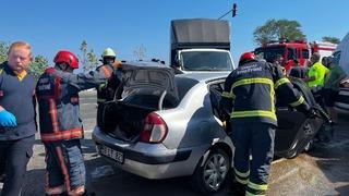 Ordu'da otomobil ile kamyonet çarpıştı: 5 yaralı