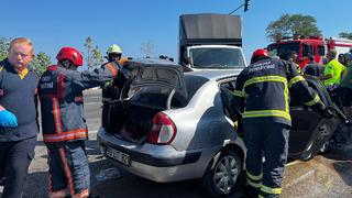 Ordu'da otomobil ile kamyonet çarpıştı: 5 yaralı