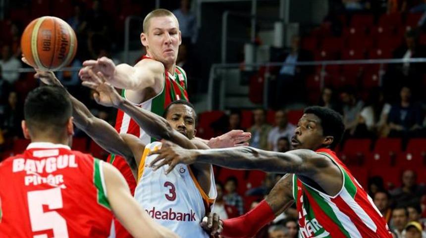 Galatasaray Odeabank 67 - 74 Pınar Karşıyaka
