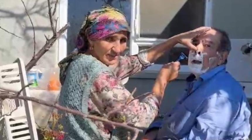 Felçli kocasını tıraş ederken görüntülenmişti, acı haber geldi