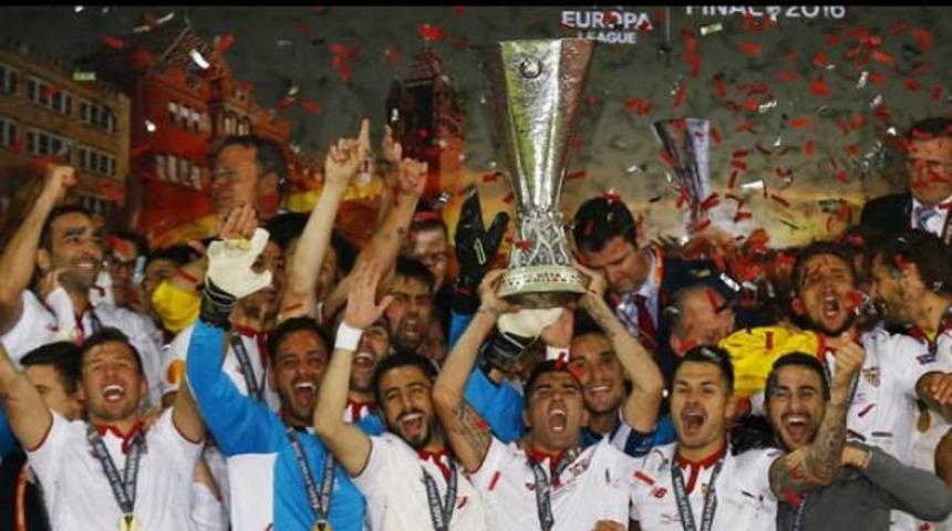 Liverpool 1-3 Sevilla