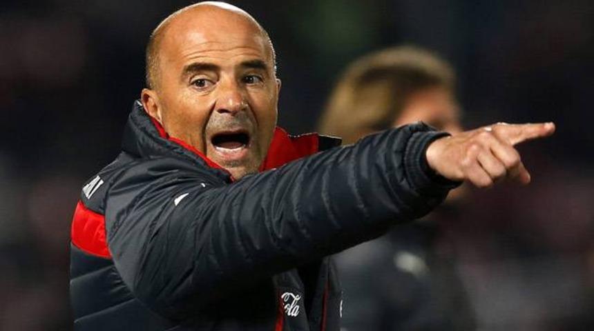 Fenerbah&ccedil;e'den Galatasaray'a Sampaoli &ccedil;alımı