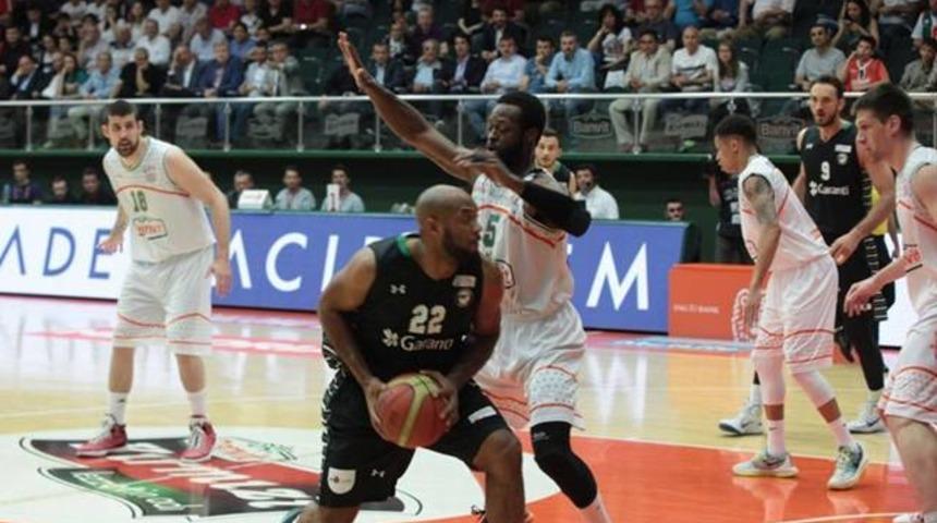 Banvit 73 - 86 Dar&uuml;şşafaka Doğuş