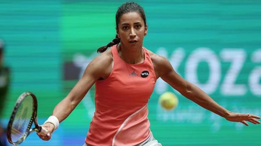 Çağla Büyükakçay'dan tarihi galibiyet