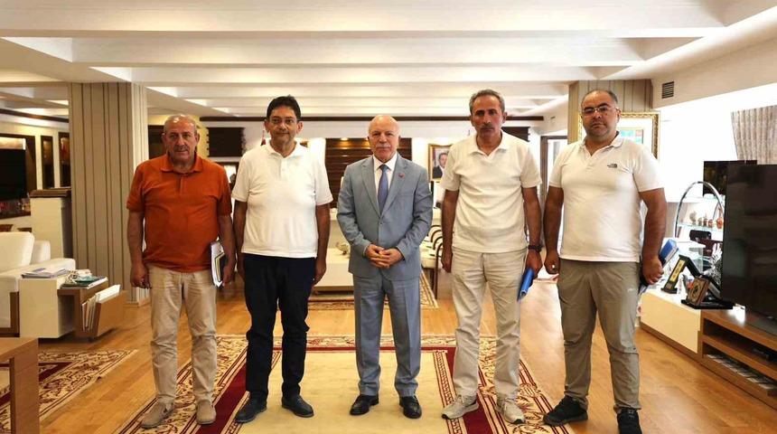 Pasinler’e süt toplama merkezi