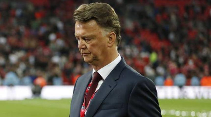 Manchester United Louis van Gaal'i kovdu