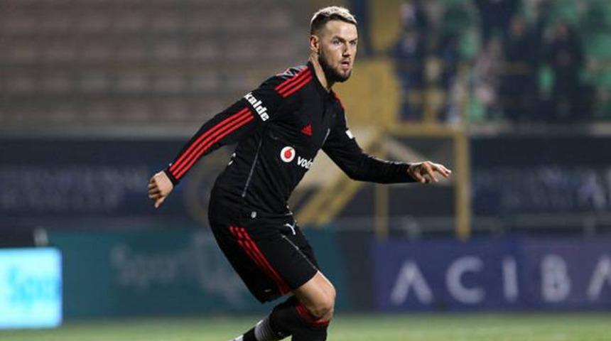 Alexander Milosevic Premier Lig yolcusu