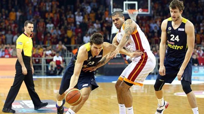 Fenerbah&ccedil;e - Galatasaray serisi başlıyor