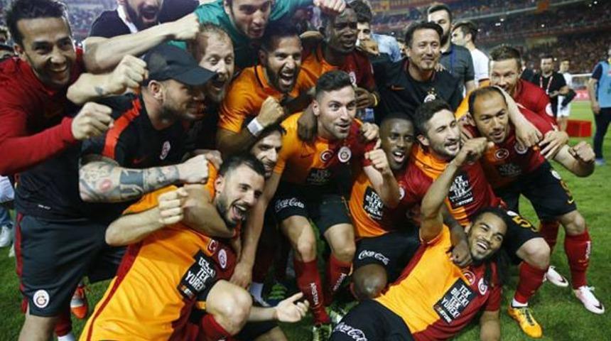 Galatasaray'dan Aziz Yıldırım'a: 'Ağlama'