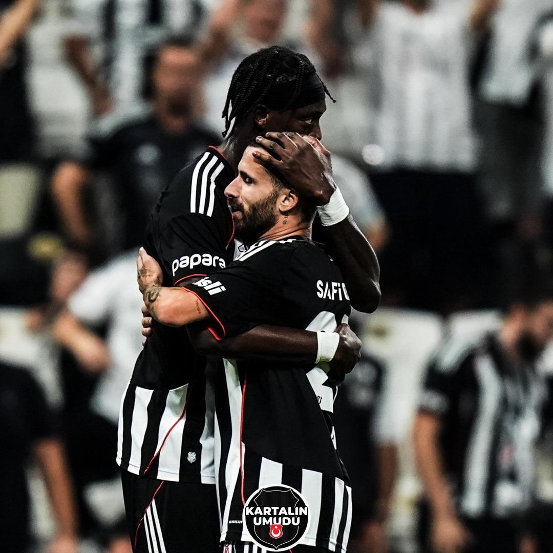 Beşiktaş ta Tammy Abraham ın opsiyon maddesinin ortaya çıktığı iddia edildi! İtalyan basını opsiyonu son dönemde eşi benzeri görülmemiş bir maddeye bağladı... 1