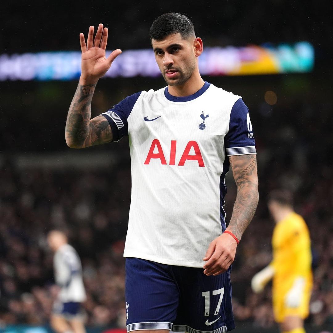 Tottenham, kaptan Romero ile 4 yıllık yeni sözleşme imzaladı! 1