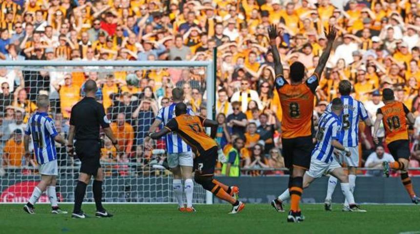 Premier Lig'in son biletini Hull City kaptı