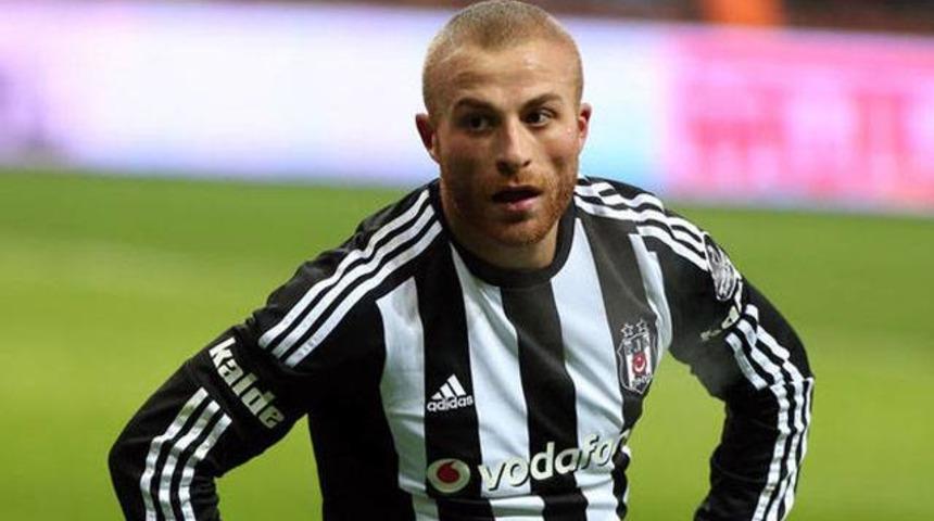 G&ouml;khan T&ouml;re, 17.5 milyon Euro'ya West Ham'a