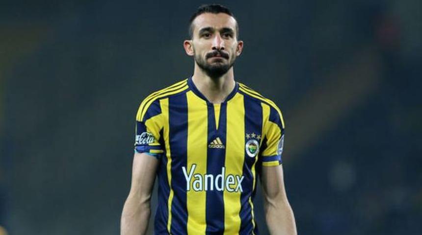 Fenerbah&ccedil;e'de Mehmet Topal ile yola devam