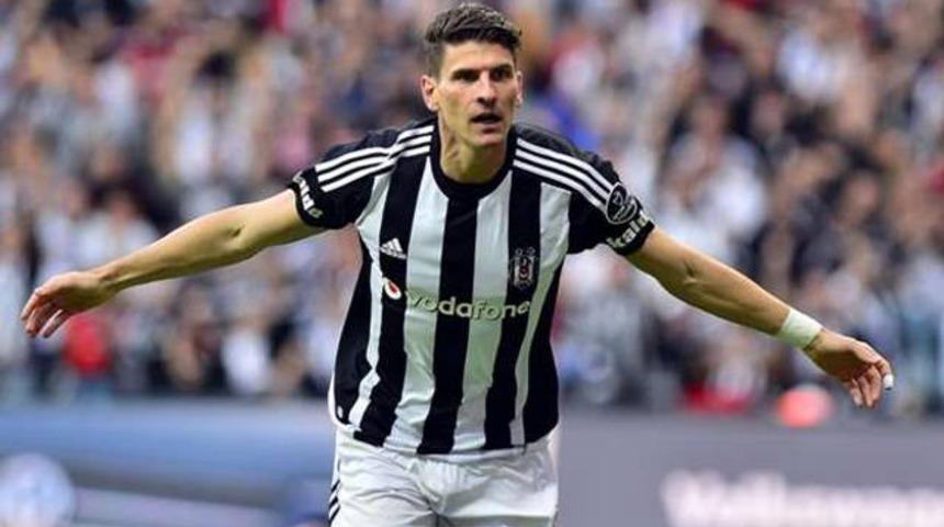 Mario Gomez ve Fiorentina'dan Beşiktaş'a b&uuml;y&uuml;k m&uuml;jde