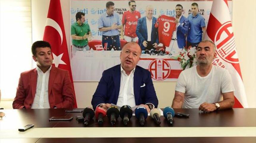 G&uuml;ltekin Gencer başkanlığı bırakıyor