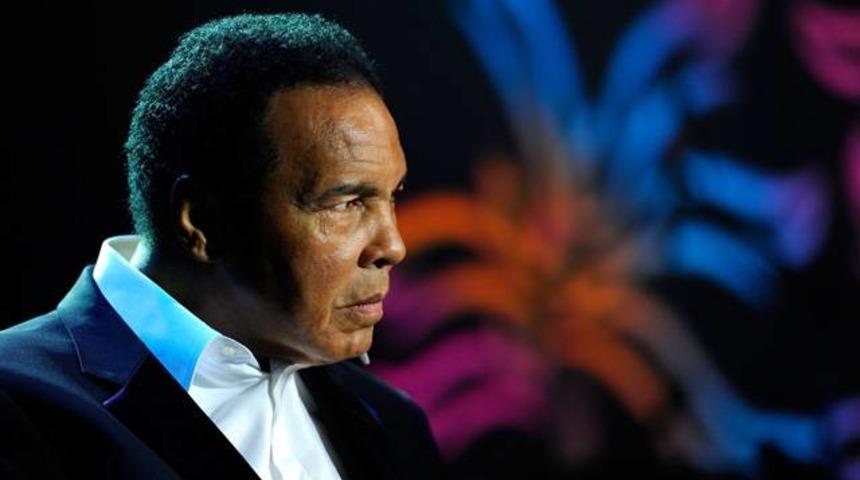 Spor d&uuml;nyasından Muhammed Ali mesajları