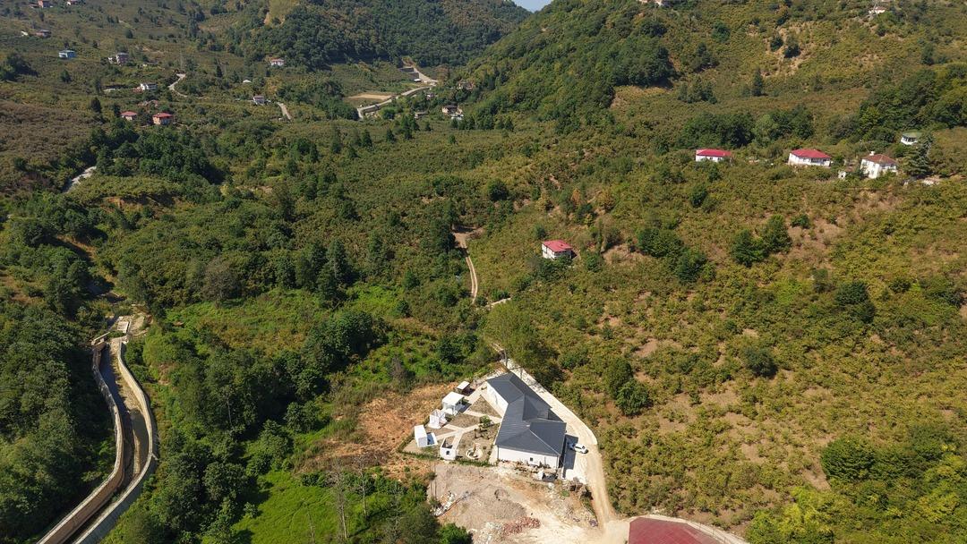 Biri psikoloji biri aşçılık mezunu, bambaşka işe başladılar! 1,5 dönüm arazide kurdular 10